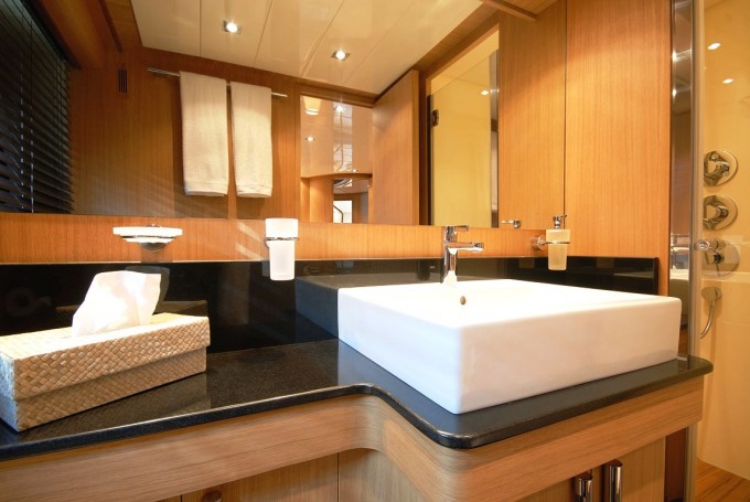 OVERSIDE II - Ensuite
